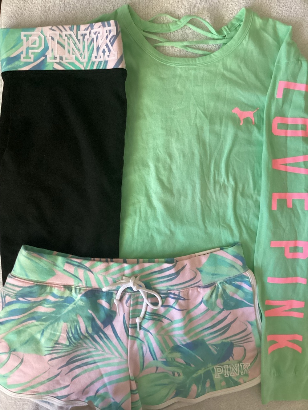 Victoria’s Secret LOVE PINK Lace Up Crop Top Shirt Tropical Palm Shorts Leggings